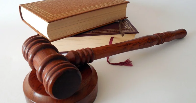 Le statut juridique lui-même pèse sur les charges fixes